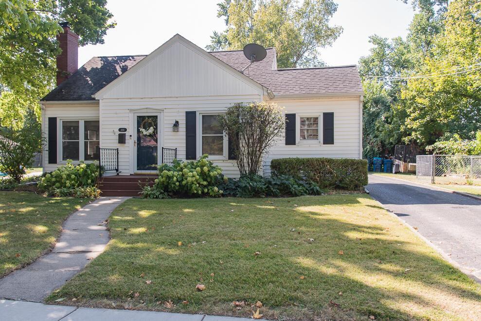 1816 Lakeway, 24047573, Kalamazoo, Single Family Residence,  for sale, Evenboer-Walton Realtors